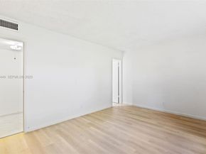 7605 NW 5th Pl 103, Margate FL 33063