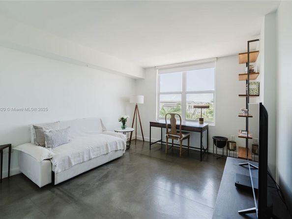 1900 Sunset Harbour Dr 703, Miami Beach FL 33139