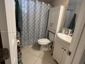 5387 SW 40th Ave 103, Dania Beach FL 33314