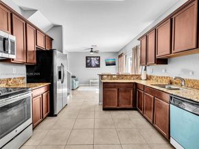 625 SE 30th Ter, Homestead FL 33033