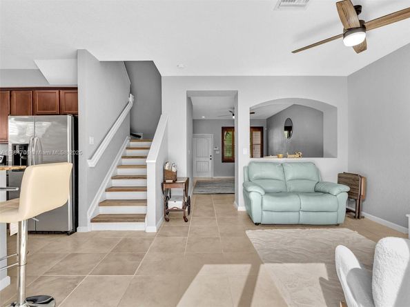 625 SE 30th Ter, Homestead FL 33033