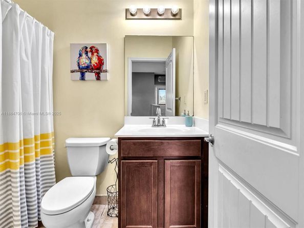 625 SE 30th Ter, Homestead FL 33033