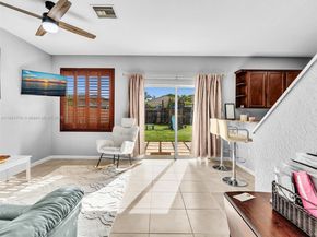 625 SE 30th Ter, Homestead FL 33033