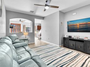 625 SE 30th Ter, Homestead FL 33033