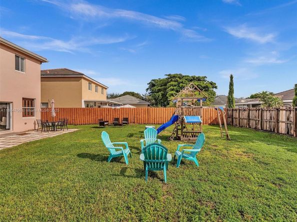 625 SE 30th Ter, Homestead FL 33033