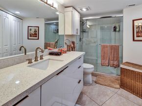 3500 Mystic Pointe Dr 302, Aventura FL 33180