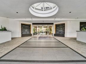 21200 The Point 403, Aventura FL 33180