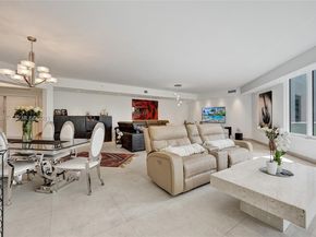 21200 The Point 403, Aventura FL 33180