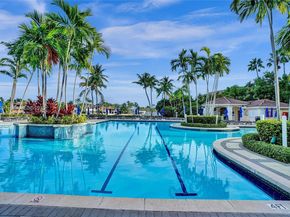 21200 The Point 403, Aventura FL 33180