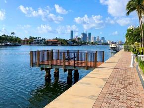 21200 The Point 403, Aventura FL 33180