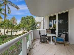 21200 The Point 403, Aventura FL 33180