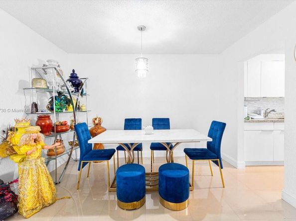 Undisclosed Address #A11852730, Miami FL 33193
