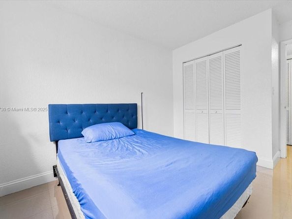 Undisclosed Address #A11852730, Miami FL 33193