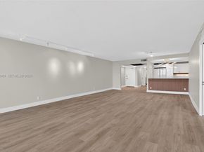 3090 N Course Dr 807, Pompano Beach FL 33069