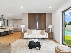 7731 Farragut St, Hollywood FL 33024