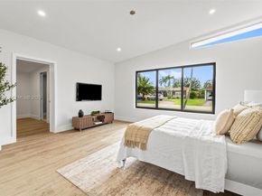 7731 Farragut St, Hollywood FL 33024