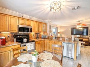 1039 NW 124th Ter, Sunrise FL 33323