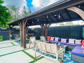 1039 NW 124th Ter, Sunrise FL 33323