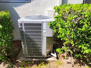 22310 Cameo Dr E, Boca Raton FL 33433