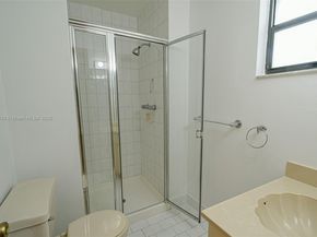3542 SW 17 Street 2B, Miami FL 33145