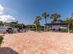 100 Edgewater Dr 204, Coral Gables FL 33133