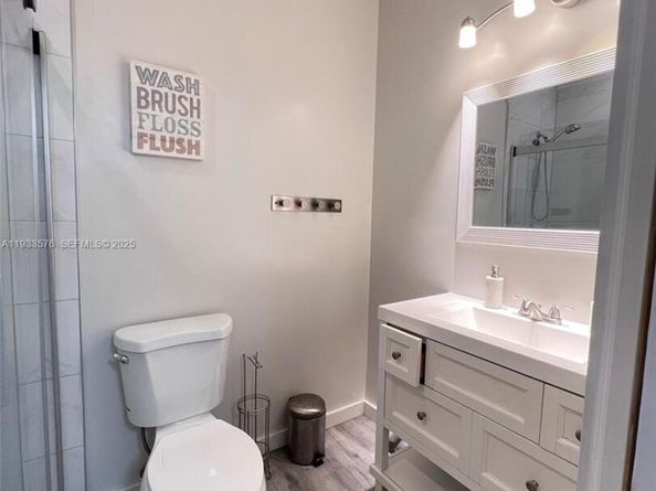 26 Diplomat Pkwy 2308, Hallandale Beach FL 33009