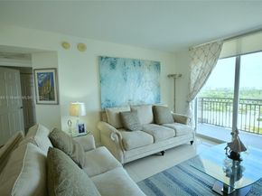 3232 SW 22nd Ter 1502, Miami FL 33145