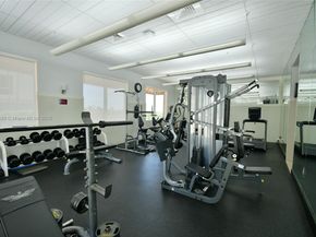 3232 SW 22nd Ter 1502, Miami FL 33145