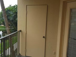 9999 Summerbreeze Dr 420, Sunrise FL 33322