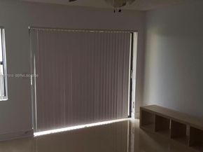 9999 Summerbreeze Dr 420, Sunrise FL 33322