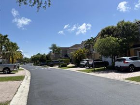 14737 SW 132nd Ct, Miami FL 33186