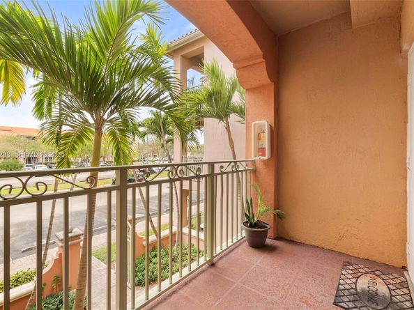 6500 NW 114th Ave 1032, Doral FL 33178