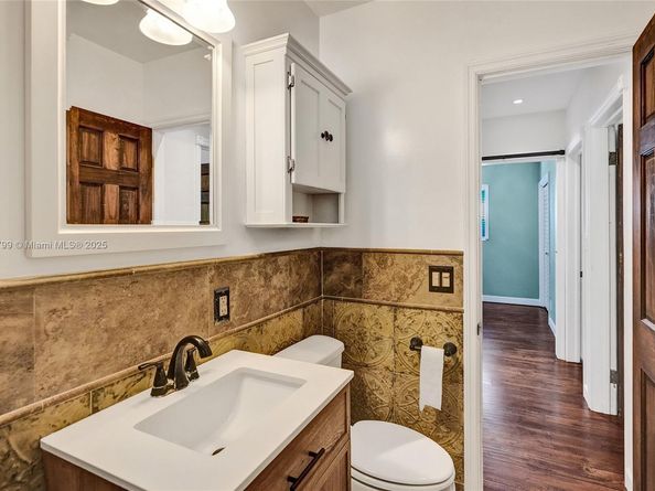 1413 NE 17th Way, Fort Lauderdale FL 33304