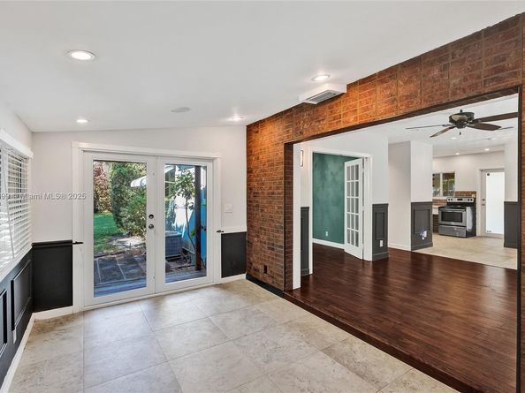 1413 NE 17th Way, Fort Lauderdale FL 33304