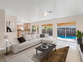 9410 SW 212th Ter, Cutler Bay FL 33189