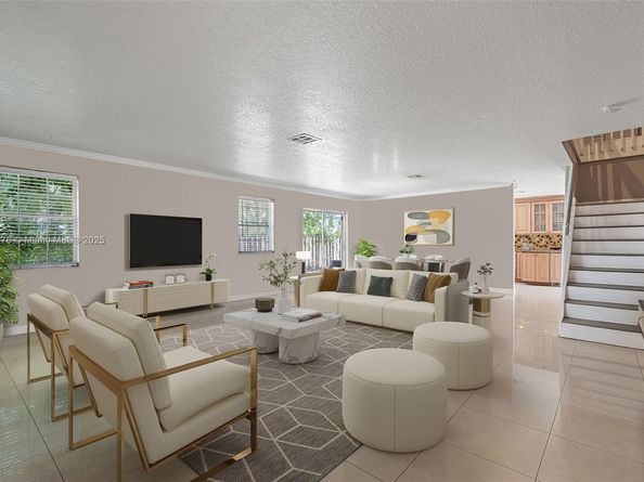 9410 SW 212th Ter, Cutler Bay FL 33189