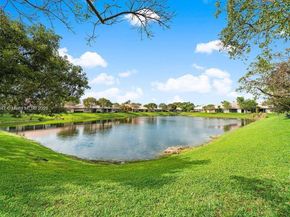 2437 S Coral Trace Cir, Delray Beach FL 33445