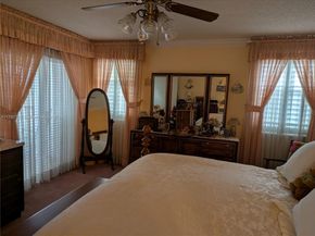 2334 S Cypress Bend Dr 602, Pompano Beach FL 33069