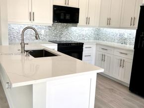 23260 New Coach Way, Boca Raton FL 33433