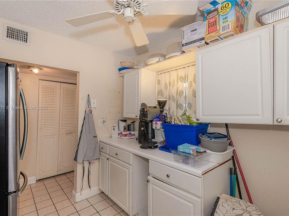 2850 Somerset Dr 308L, Lauderdale Lakes FL 33311