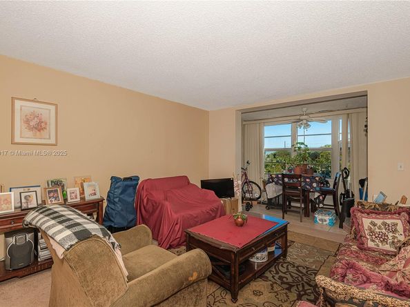 2850 Somerset Dr 308L, Lauderdale Lakes FL 33311