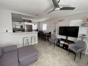 Undisclosed Address #A11941598, Hollywood FL 33024