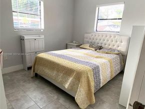 Undisclosed Address #A11941598, Hollywood FL 33024