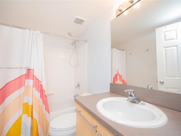 2841 NE 185th St 514, Aventura FL 33180