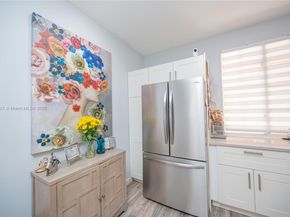 2841 NE 185th St 514, Aventura FL 33180