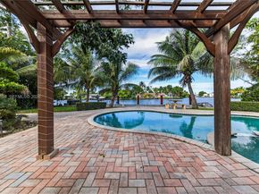 2801 Coral Shores Dr, Fort Lauderdale FL 33306