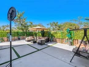 2369 NW 131st Cir, Miami FL 33167