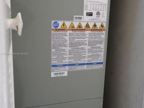 4224 SW 87th Ter, Cooper City FL 33328