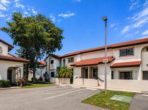 13501 SW 62nd St 101, Miami FL 33183