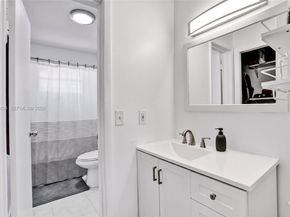 13501 SW 62nd St 101, Miami FL 33183
